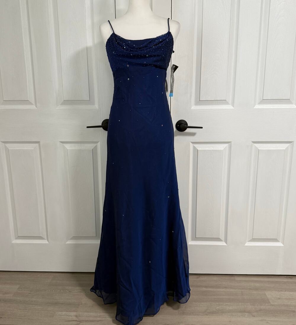 Nightway Collection Women's Navy Chiffon Beaded Sequin Evening Dress Size 4